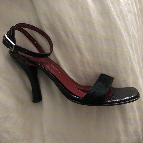 Donald J Pliner Couture Black Heels - Picture 1 of 6